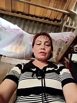 Lyly22x online show from March 23, 2026, 7:52 am