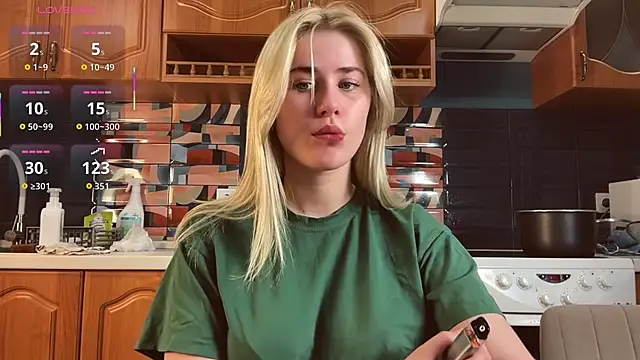 ivygenesis online show from March 26, 2026, 4:49 pm