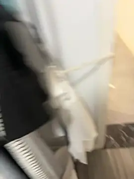 x-xingai2 online show from April 6, 2026, 4:52 pm