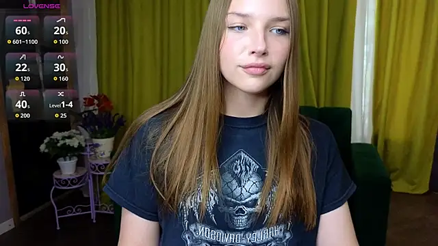Snapshot of DariaAngels chatting on June 17, 2026, 11:31 am DariaAngels online show from June 17, 2026, 11:31 am