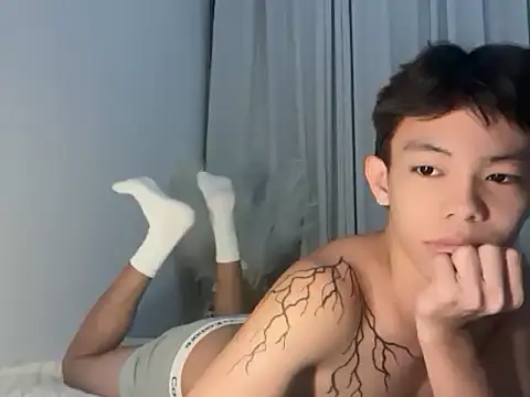 Snapshot of hottasianboy chatting on June 4, 2026, 9:41 pm hottasianboy online show from June 4, 2026, 9:41 pm