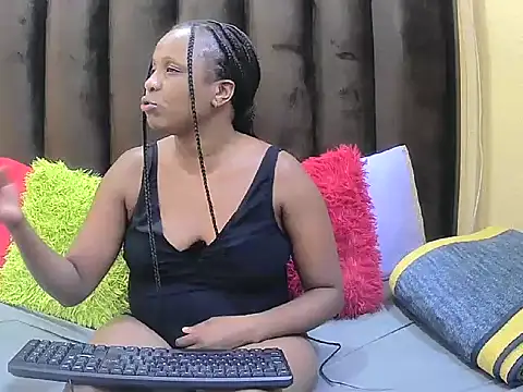 queensBetty online show from March 13, 2026, 5:18 pm