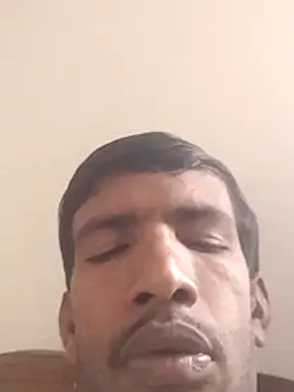 Lipsyguy2295 online show from March 14, 2026, 9:26 am