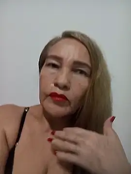 Snapshot of celeste_blond chatting on March 19, 2026, 12:54 am celeste blond online show from March 19, 2026, 12:54 am