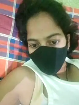 Snapshot of nidhiyadav00 chatting on April 18, 2026, 7:58 pm nidhiyadav00 online show from April 18, 2026, 7:58 pm