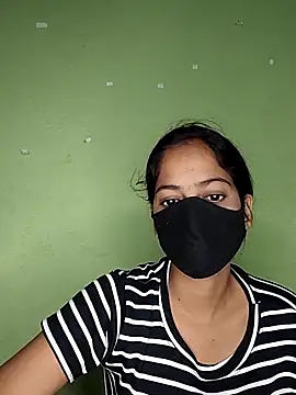 Snapshot of nidhiyadav00 chatting on May 8, 2026, 6:23 pm nidhiyadav00 online show from May 8, 2026, 6:23 pm