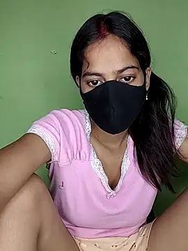 Snapshot of nidhiyadav00 chatting on May 12, 2026, 6:58 pm nidhiyadav00 online show from May 12, 2026, 6:58 pm