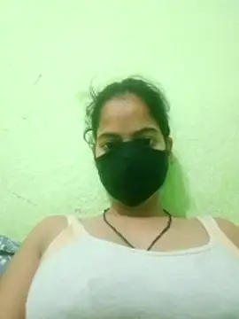 Snapshot of nidhiyadav00 chatting on April 20, 2026, 7:26 pm nidhiyadav00 online show from April 20, 2026, 7:26 pm