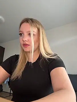 bettyloveu online show from April 23, 2026, 11:16 am