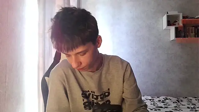 Snapshot of cutie_boys1 chatting on March 25, 2026, 4:45 am cutie boys1 online show from March 25, 2026, 4:45 am