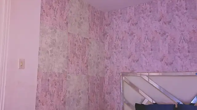 april summer  online show from March 27, 2026, 8:32 pm