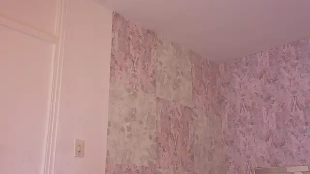 april summer  online show from April 11, 2026, 8:23 pm