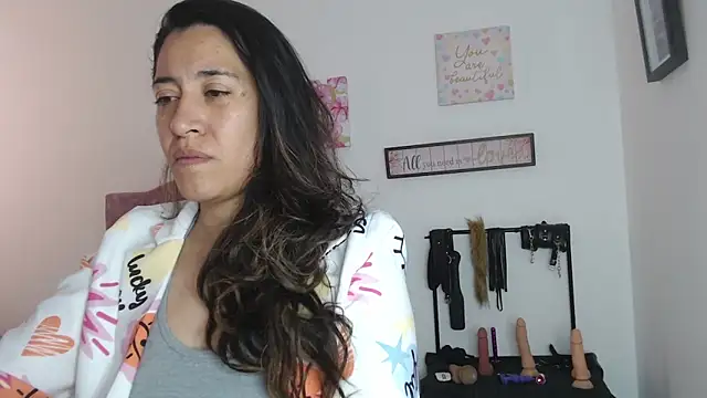 violeta scott online show from June 16, 2026, 2:06 pm