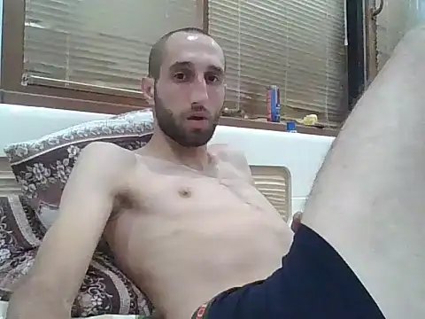 stiven121312 online show from June 29, 2026, 7:46 pm