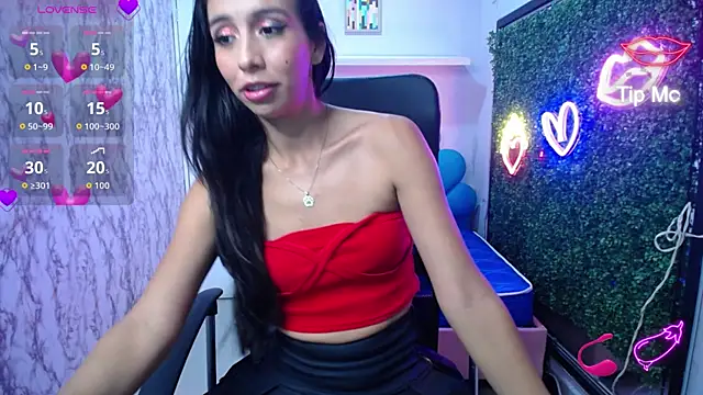 Snapshot of sandra_petite19 chatting on July 6, 2026, 3:24 am sandra petite19 online show from July 6, 2026, 3:24 am