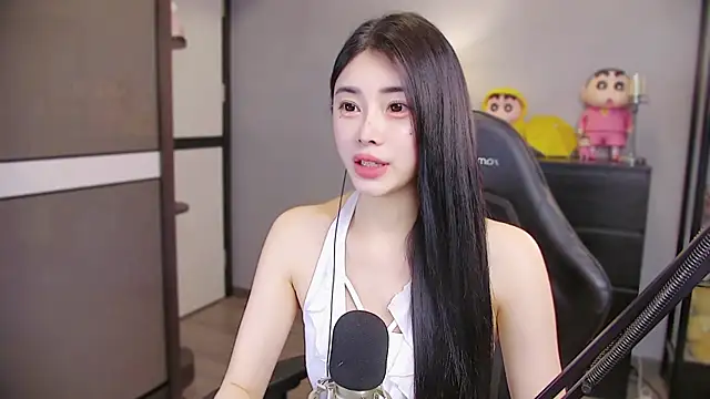 XiaoYuBao- online show from April 16, 2026, 5:57 pm