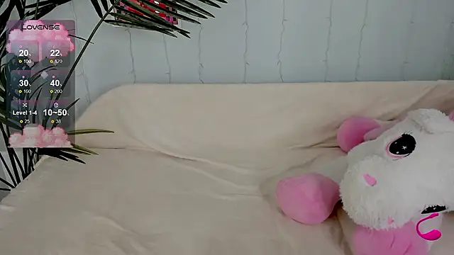 Small panther online show from March 18, 2026, 1:31 am