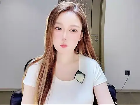 Snapshot of ZZZBC9 chatting on March 20, 2026, 4:30 pm ZZZBC9 online show from March 20, 2026, 4:30 pm