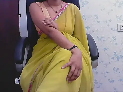 Snapshot of ragini_bby chatting on March 17, 2026, 3:31 am ragini bby online show from March 17, 2026, 3:31 am