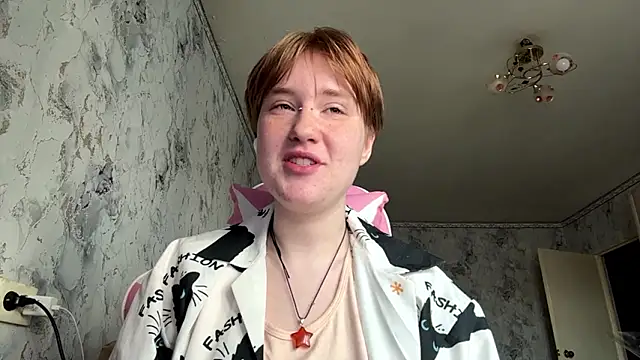 Miacommando online show from March 17, 2026, 12:52 pm