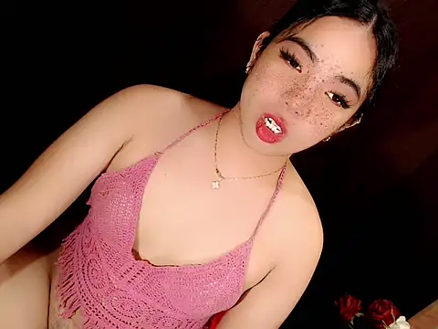 Snapshot of xLinda_Walkerx chatting on June 30, 2026, 5:40 am xLinda Walkerx online show from June 30, 2026, 5:40 am