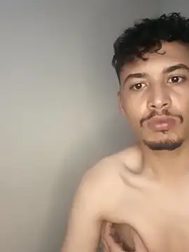 Snapshot of theking777777A chatting on March 14, 2026, 1:33 am theking777777A online show from March 14, 2026, 1:33 am