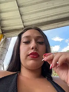 Snapshot of Naughty-Samanta- chatting on July 31, 2026, 6:27 pm Naughty-Samanta- online show from July 31, 2026, 6:27 pm