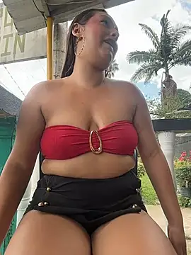 Snapshot of Naughty-Samanta- chatting on July 16, 2026, 6:16 pm Naughty-Samanta- online show from July 16, 2026, 6:16 pm