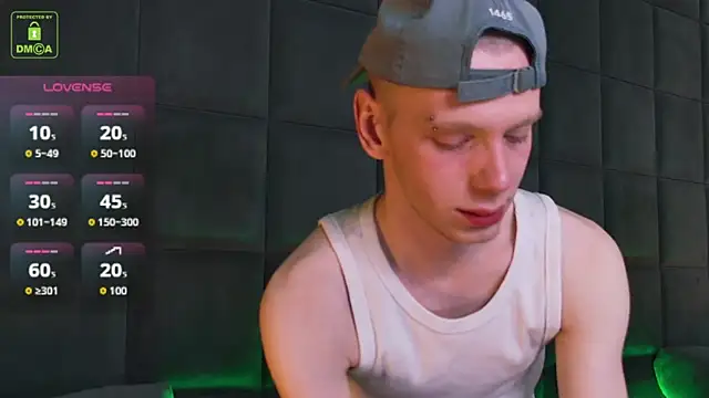 ZidNeeviil online show from April 18, 2026, 3:47 pm