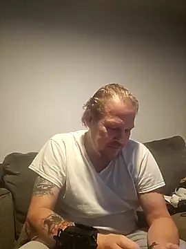 yourMasterisBored online show from March 22, 2026, 1:42 am