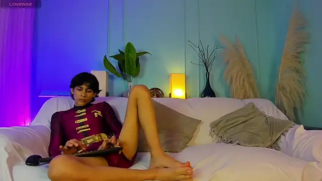 Cheys Mast online show from April 21, 2026, 7:31 pm