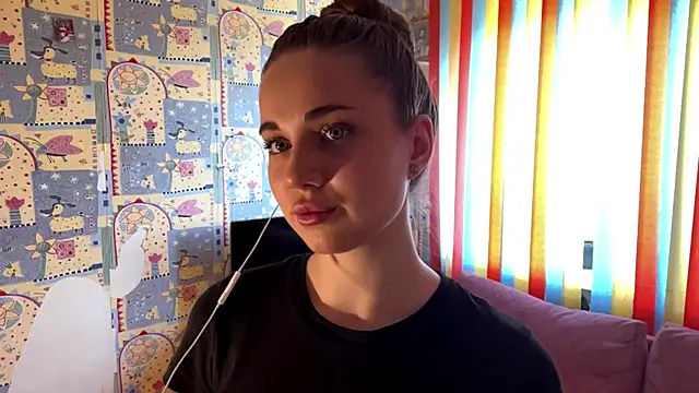 Snapshot of Miss_Blessnyth chatting on June 10, 2026, 5:08 am Miss Blessnyth online show from June 10, 2026, 5:08 am