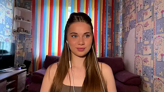 Snapshot of Miss_Blessnyth chatting on June 13, 2026, 6:11 am Miss Blessnyth online show from June 13, 2026, 6:11 am