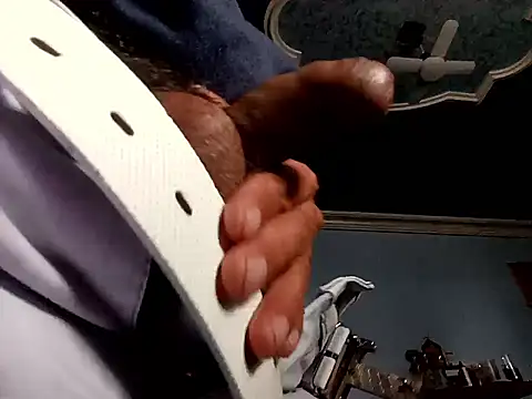 floresyossPa online show from March 13, 2026, 10:37 pm