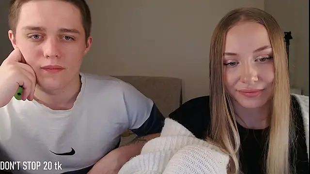 MikeXEmilia online show from May 14, 2026, 5:04 am