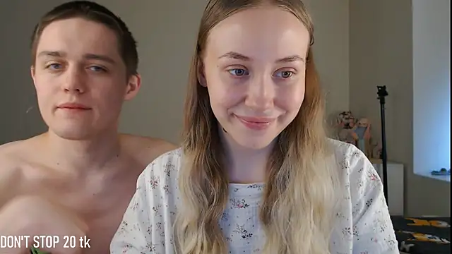 MikeXEmilia online show from May 16, 2026, 6:01 am