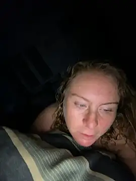 Snapshot of SecretBlondee chatting on July 14, 2026, 9:21 pm SecretBlondee online show from July 14, 2026, 9:21 pm