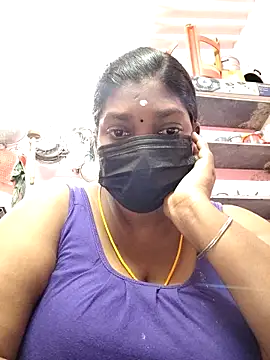 Snapshot of tamilmanju chatting on March 26, 2026, 4:55 am tamilmanju online show from March 26, 2026, 4:55 am