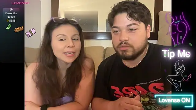 Snapshot of Redmooncity21 chatting on March 26, 2026, 6:55 am Redmooncity21 online show from March 26, 2026, 6:55 am