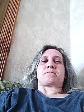 KatieLove133 online show from June 20, 2026, 2:00 pm