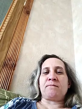 KatieLove133 online show from June 14, 2026, 11:22 am