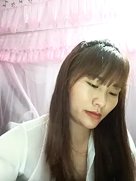 Lucxy-ki6 online show from April 1, 2026, 1:08 am