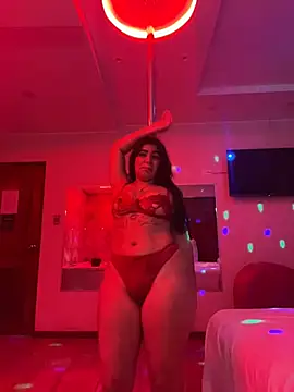 Hopeluna online show from July 28, 2026, 11:59 pm