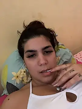 Hopeluna online show from August 7, 2026, 9:43 pm