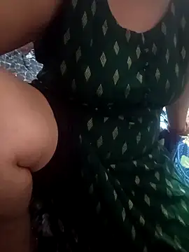 Gujju bhabhi69 online show from May 3, 2026, 12:27 am