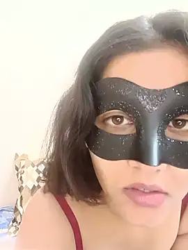 Hottymahi7 online show from June 16, 2026, 4:40 pm