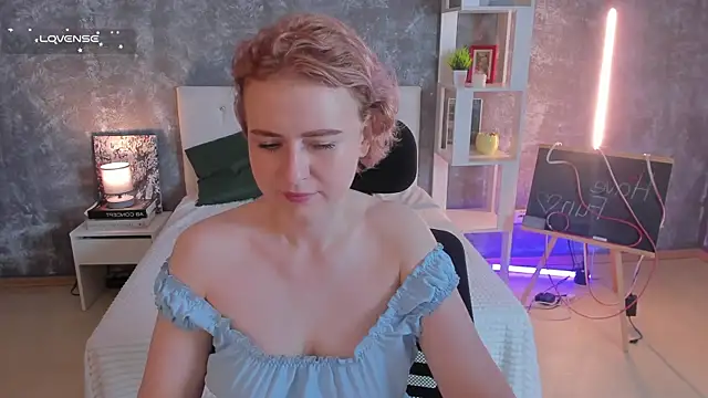 Shiny Liss online show from July 24, 2026, 1:56 am