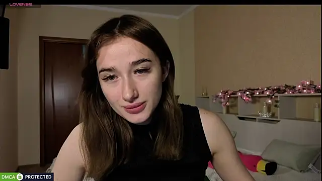 Snapshot of Lady_Sunrise12 chatting on July 15, 2026, 1:34 am Lady Sunrise12 online show from July 15, 2026, 1:34 am