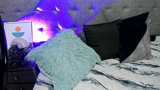 Snapshot of Andrew_restrepoo chatting on April 2, 2026, 3:41 pm Andrew restrepoo online show from April 2, 2026, 3:41 pm