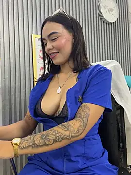 daniela-sexy online show from May 22, 2026, 2:59 pm